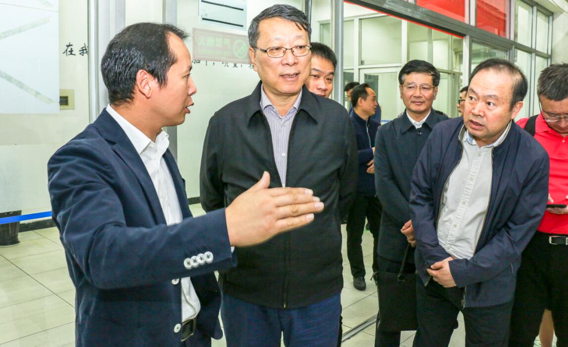 广州市X委会经济工作委员会莅临申瓯公司进行考察指导 广州市X会经济工作委员会莅临申瓯公司进行考察指导